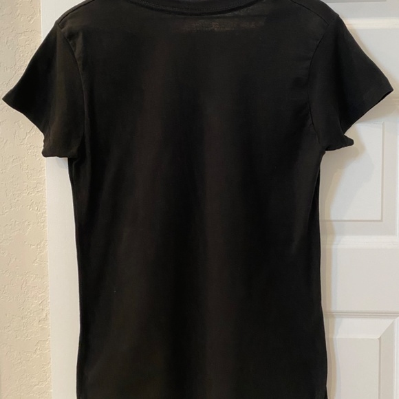 Bon Jovi 2022 Concert Women’s L Black with “You Give Love a Bad Name” T-Shirt - Picture 6 of 6